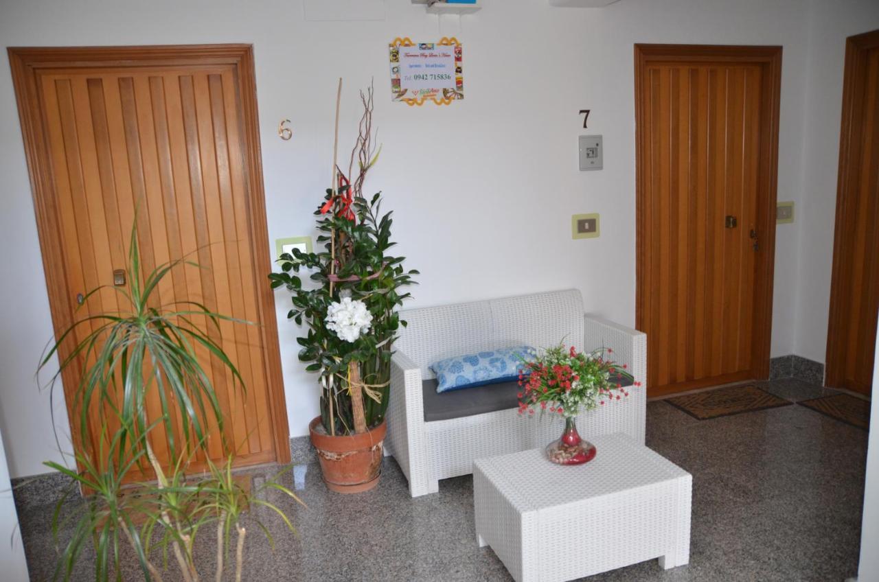 Taormina Bay Lucia's House Bed and Breakfast Nizza di Sicilia Exterior foto